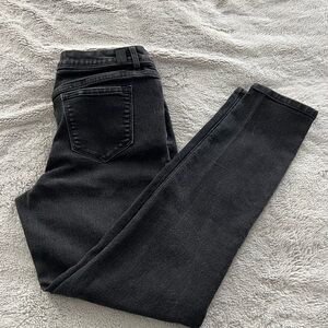 Women’s comfy jeans size 10